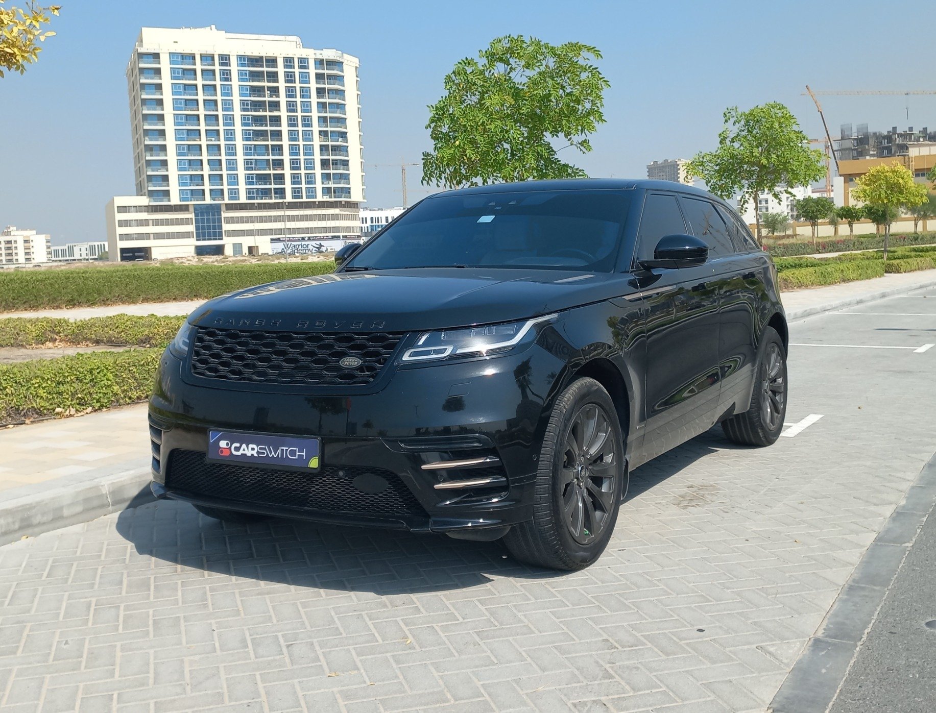 Used 2019 Range Rover Velar R-Dynamic for sale in Dubai